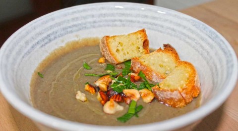 Cosa mangiare in inverno, scopriamo la vellutata di funghi